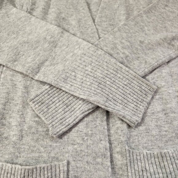 Love Ellie Light Grey Long Sleeve Cardigan With Pockets Women's Size M - Picture 12 of 16